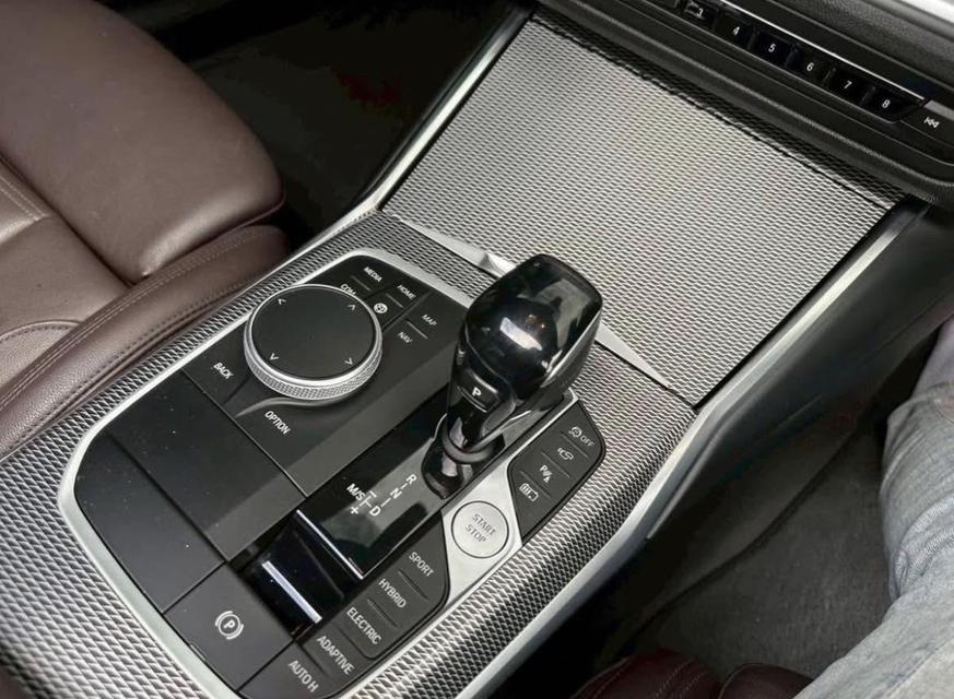 BMW 330e M Sport 2021 (G20) รูปที่ 7