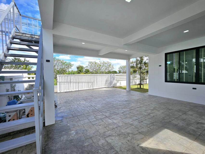 🏖️ Pool Villaชั้นเดียวในโครงการ ทำเลใกล้กาดฝรั่ง นานาชาติLIS #หางดง – ราคา 48,000 บาท/เดือน✨ 卖家具齐全 3 卧室 2 卫生间 – 租金 48,000 泰铢/月 ✨ 12