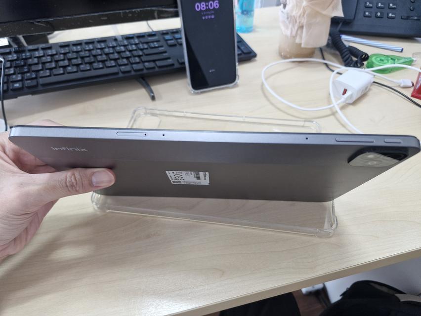 ขาย Infinix XPAD สีเงิน หน้าจอ 11" FHD + 2500 บาท มีประกันเหลือ 5 เดือน 9