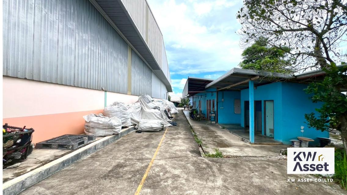 ขายโรงงานหลอมเม็ดพลาสติก เนื้อที่ 5 ไร่ พร้อมใบรง. 4 บางละมุง ชลบุรี  🟨ที่ดินผังสีเหลือง  ☑️ใบอนุญาตโรงงาน(Active)105, 53(5) ☑️ได้รับ ISO 12