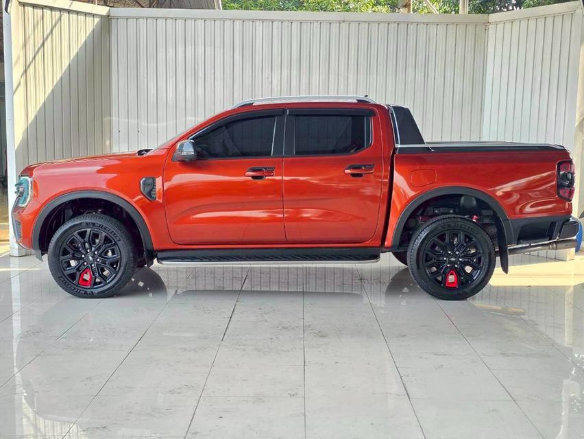 FORD RANGER 2.0 BI-TURBO WILDTRAK 4WD เกียร์Auto ปี 2022 จด 2023 โฉม DOUBLE CAB รูปย่อยที่ 4