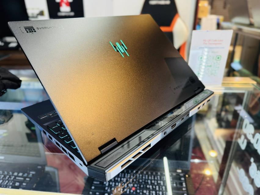 Acer Predator Helios Neo 16 8