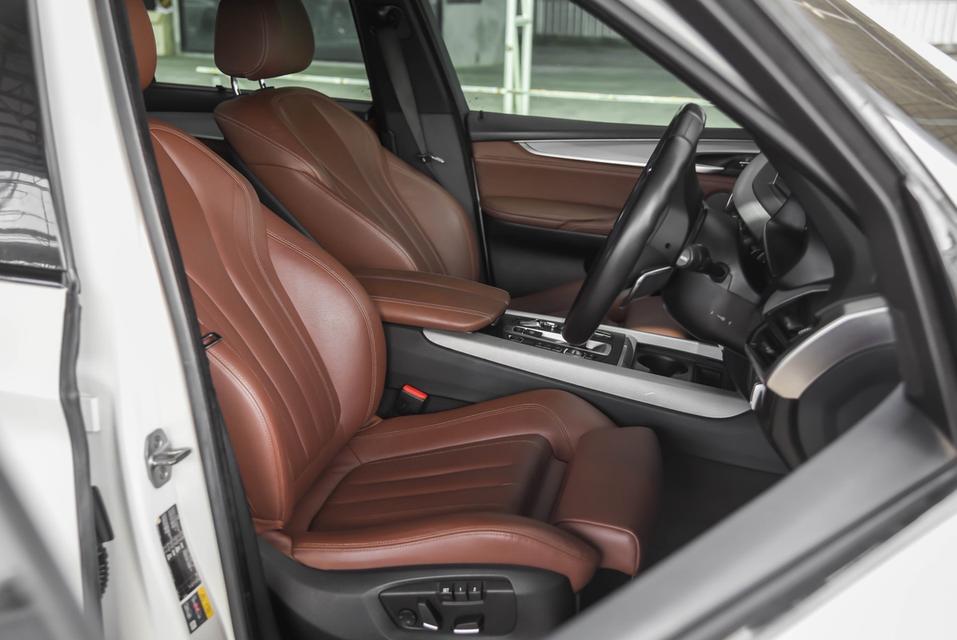 BMW X5 2.0 xDrive40e M Sport AWD F15 AT 2019ไมล์ 122,xxx km. !!! รูปที่ 7