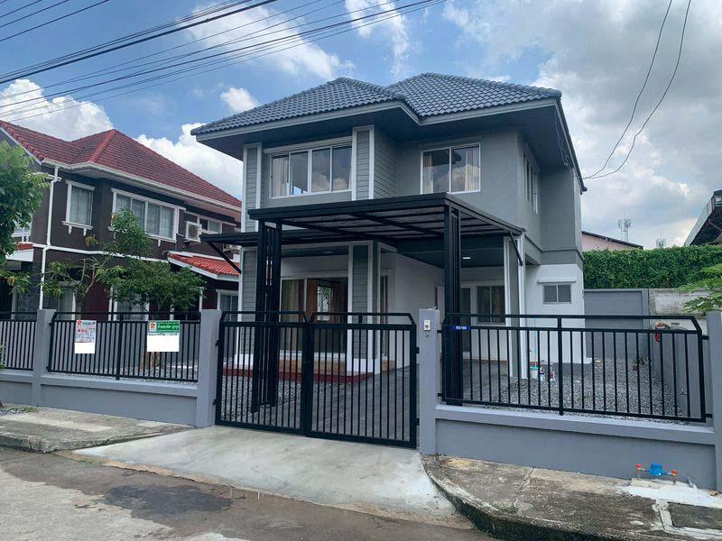 ขาย : บ้านเดี่ยว 2 ชั้น , เนื้อที่ 61.8 ตรว. เลขที่ 83/98 หมู่บ้านสัมมากร 2 ถนนสามวา 20  1