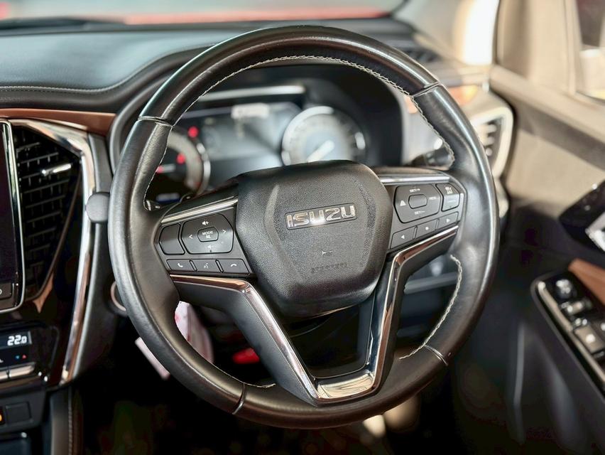 ปี 2021 ISUZU MU-X, 3.0 ULTIMATE 2WD รูปที่ 9