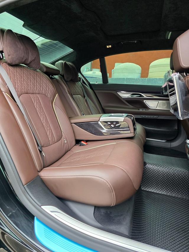 BMW 745Le xDrive M-Sport G12 LCI ปี 2021 สีดำ รถสวยไมล์น้อย รูปที่ 10