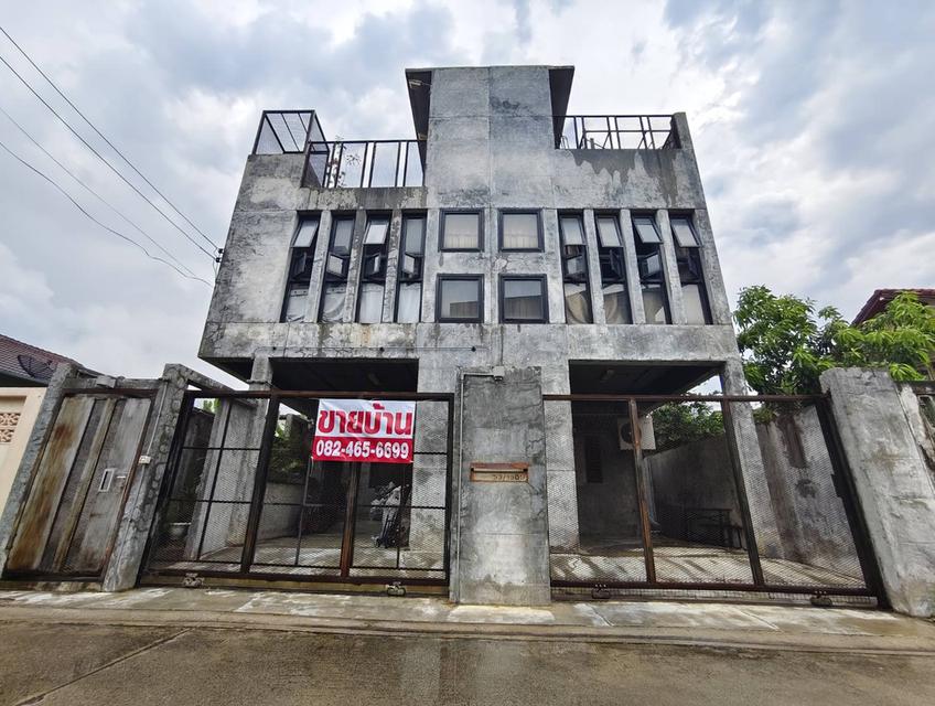 บ้านเดี่ยว 3 ชั้น 1