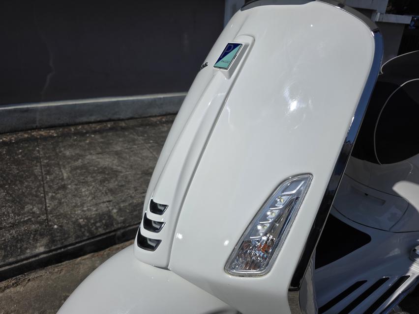 Vespa sprint 150 ปี 2023 16