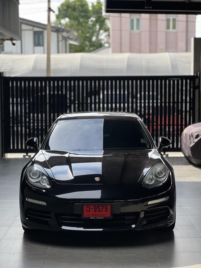 Porsche Panamera 3.0 Hybird