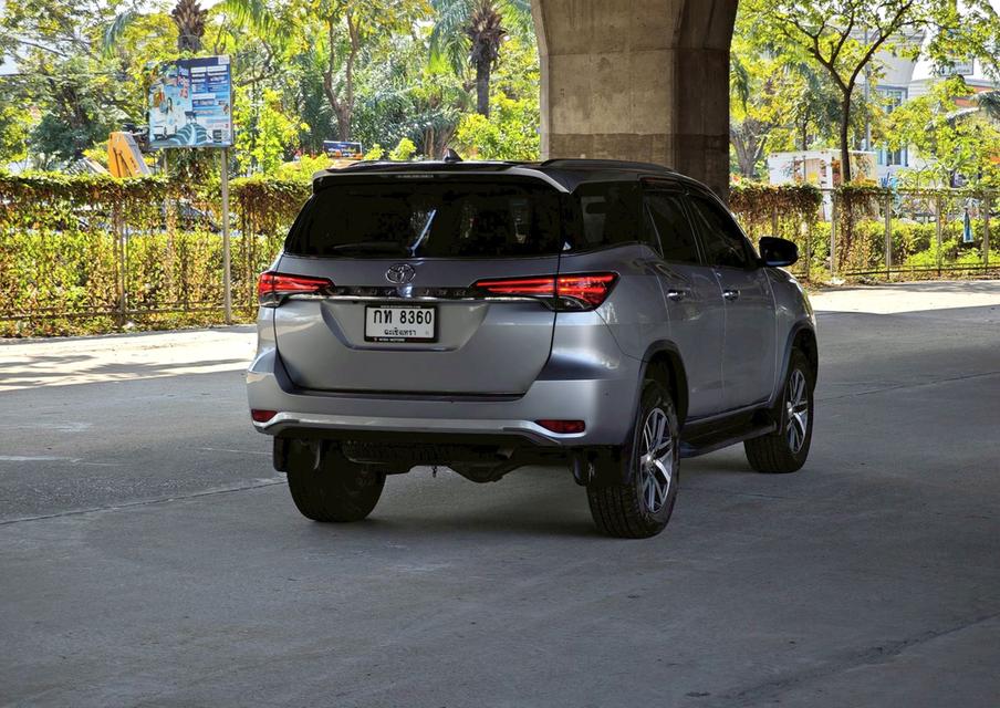 Toyota Fortuner 2.4V ปี 2016 รูปที่ 4