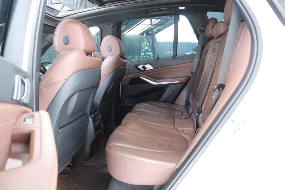 รหัสรถ JRS8875 📌BMW X5 xDrive30d ปี 2019 ตัว CBU 16