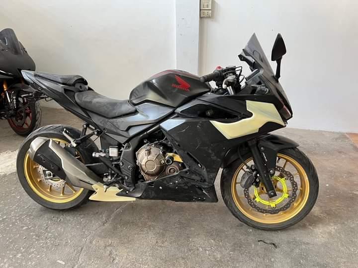 Honda CBR650 ดำครีม 2