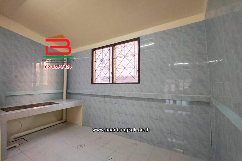 ขาย/เช่า ทาวน์โฮม เนื้อที่ 16 ตร.ว. หมู่บ้านฉัตรณรงค์วิลล่า 5, ใกล้ตลาดชัชวาล ถนนลำลูกกา(คลอง7) ตำบลบึงคำพร้อย อำเภอลำลูกกา ปทุมธานี 5