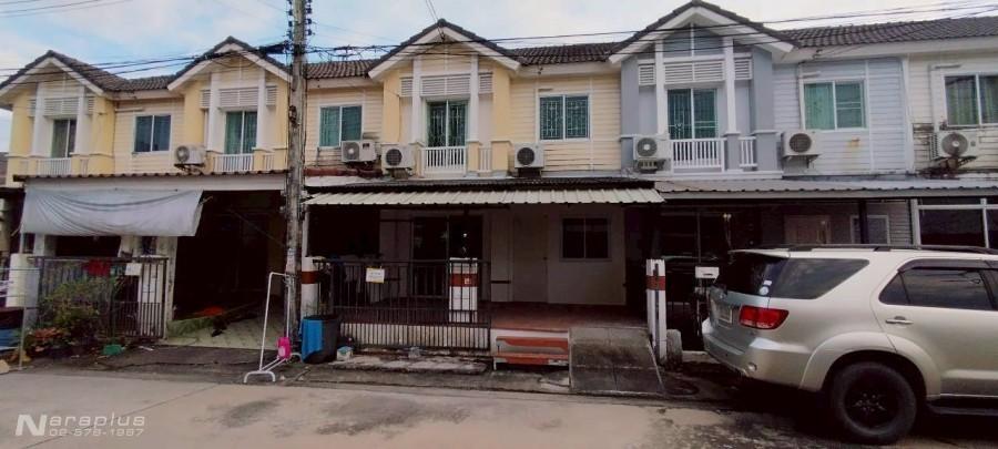 68111098 : ขายทาวน์เฮ้าส์ 2 ชั้น แนวรถไฟฟ้าสายสีแดง โครงการพฤกษาวิลล์ 40 ดอนเมือง-โลคัลโรด ถนนกำแพงเพชร 6 (โลคัลโรด) ต.หลักหก ใกล้ ม.รังสิต ปทุมธานี ร 1