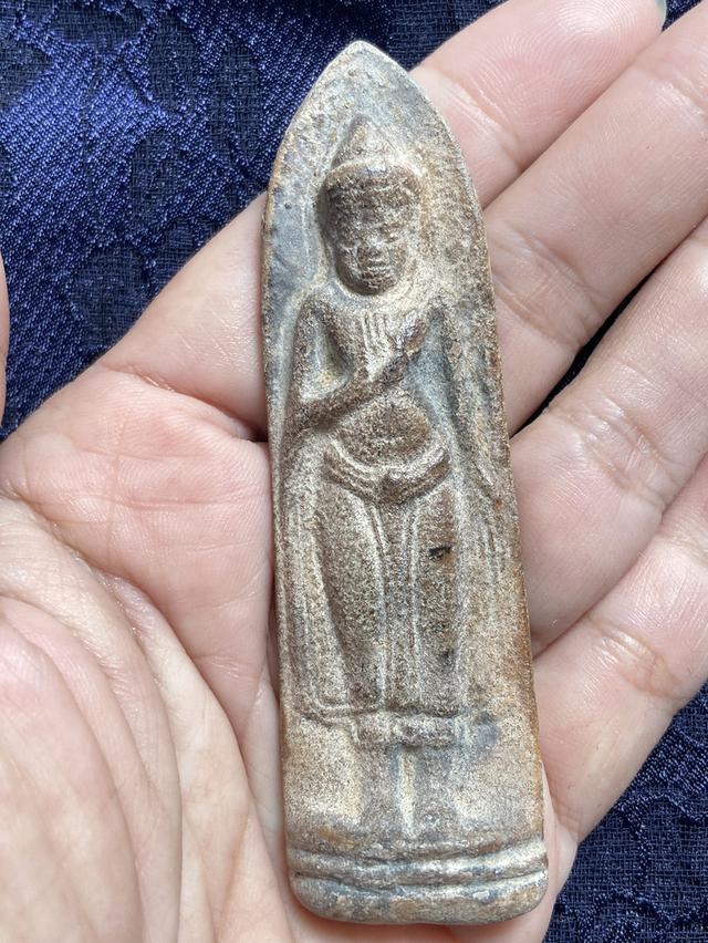 พระร่วงหลังรางปืน พิมพ์ใหญ่