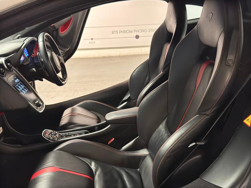 McLaren 570S coupe ปี 2016 17