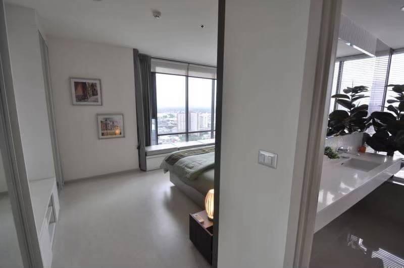 Sale / Rent Rhythm Sukhumvit 42 35th floor 80 sqms 2 bedrooms 2 bathrooms Fully furnished Rent​ 69,000​ baht Price. 18,900,000 baht 19