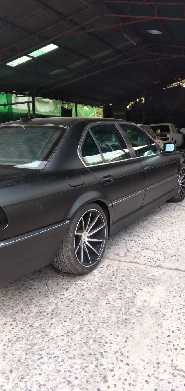 Bmw 728 i 4