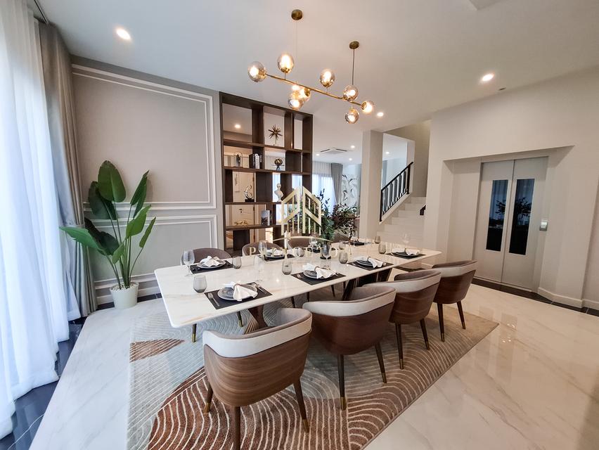 Luxury House For Sale or Rent CINQ ROYAL Krungthep Kreetha 9