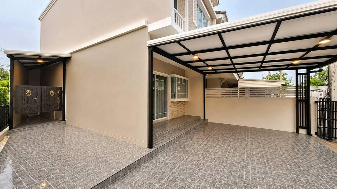 หมู่บ้านอินดี้บางใหญ่  โครงการของ Land & houseทาวน์โฮม 2 ชั้น  หลังมุม  โปร่ง ลมดี มีพื้นที่ข้างบ้าน 3