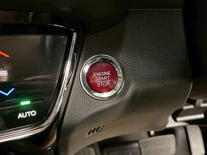 รหัสรถ WMT4987 HR-V 1.8 E Limited ปี 2016 ไมล์ 83,218 km 10