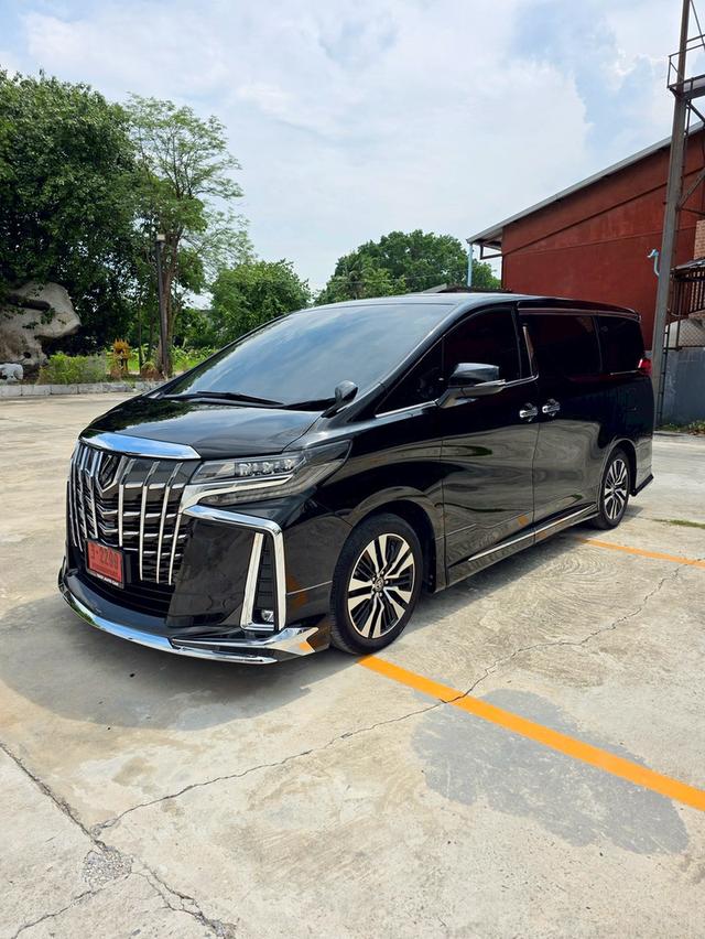 Toyota ALPHARD 2.5SC PACKAGE สีดำ ปี 2023 ไมล์ 28,000 กม.