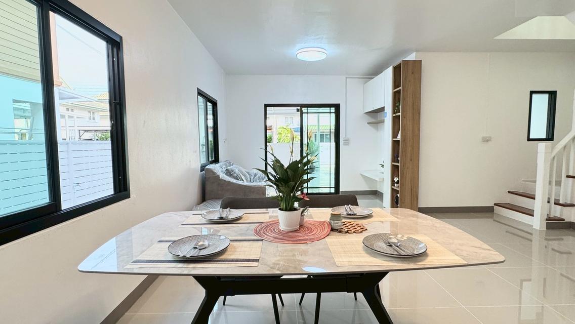 หมู่บ้านพฤกษา25 8