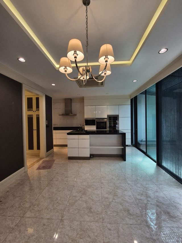 ขาย-ให้เช่า ทาวน์เฮ้าส์ หมู่บ้าน Residence Sukhumvit 65 ใกล้ BTS เอกมัย 28 ตรว 4 ชั้น 4