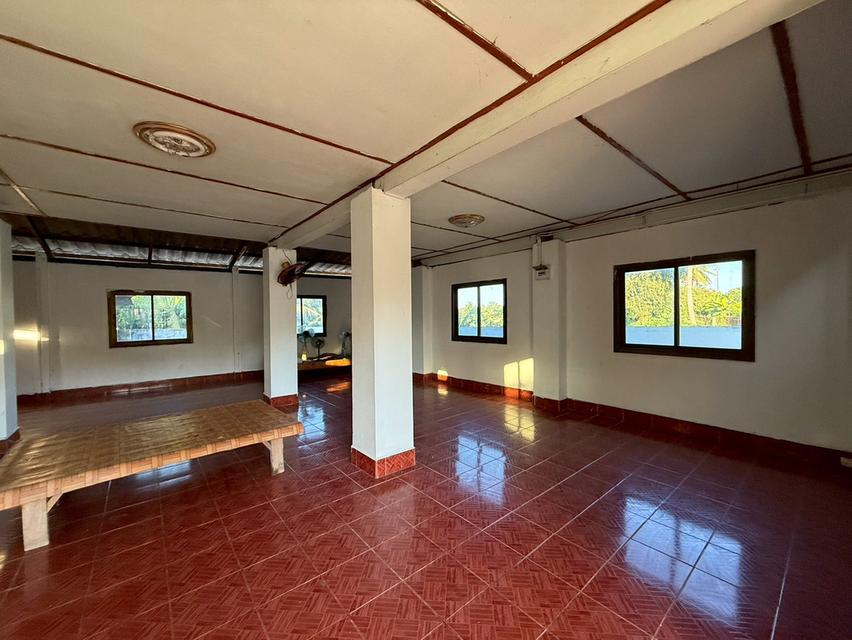 บ้าน 2 ชั้น 2 ห้องนอน 1 ห้องน้ำ ที่ดิน 76 ตารางวา 6