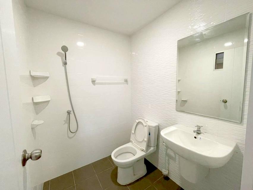 บ้านพฤกษา 124 ซอย 5 ถนนรังสิต-นครนายก ต.คลองสี่ อ.คลองหลวง จ.ปทุมธานี 12