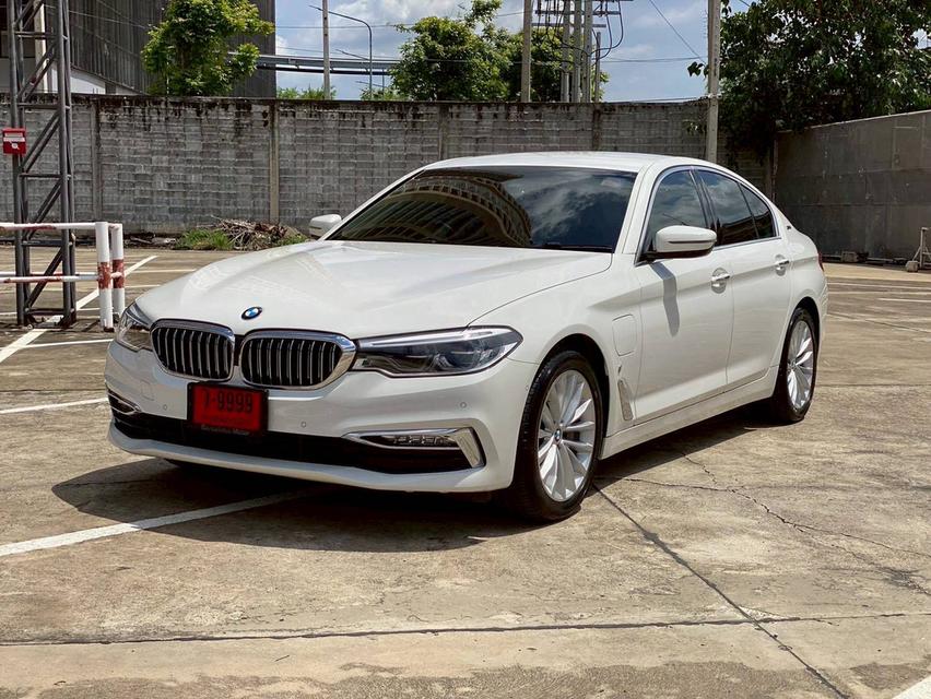 BMW 530e Luxury 2018 ใช้น้อยมาก 23,500 โล สภาพสวยใหม่มากๆ คุ้มจริงๆครับ