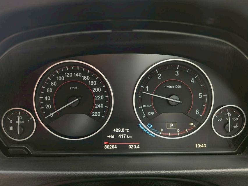 BMW #320d GT M sport Lci Top ปี 2019 สีขาว 17