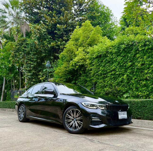 BMW 320D M sport G20 ปี 2020 สีดำ ♨️มือเดียว สภาพป้ายแดง รถบ้านไมล์แท้วิ่ง