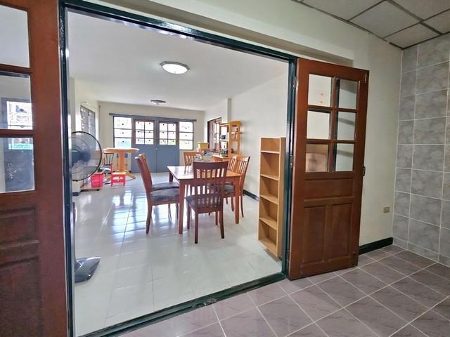 บ้านเดี่ยว2ชัน สภาพดี 70ตรว.เคหะร่มเกล้า ทะลุออกซอยมิสทีน ใกล้BigC 3