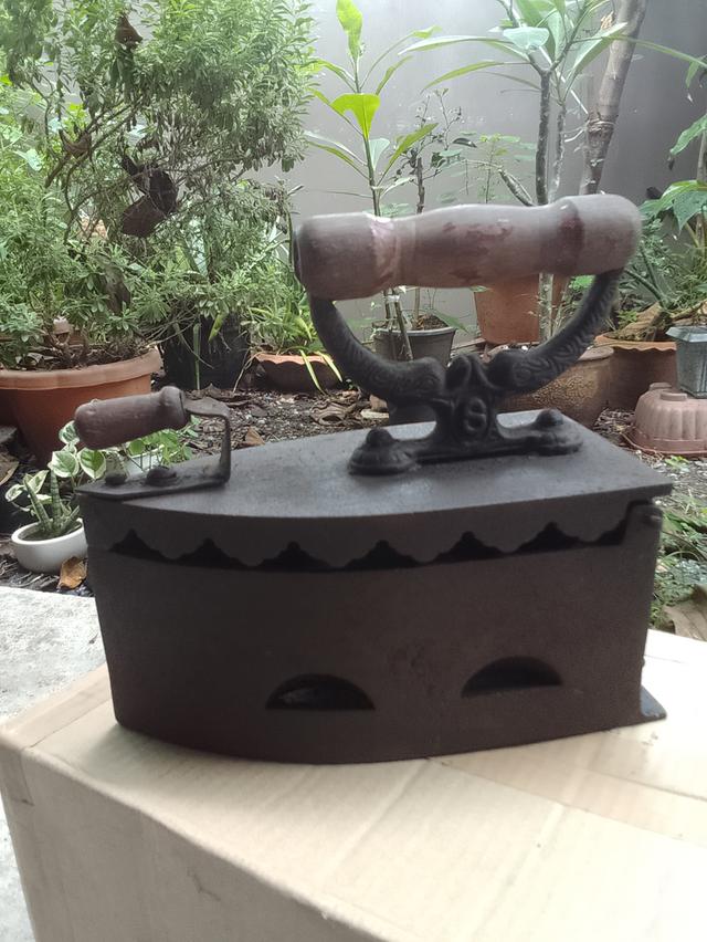 เตารีดโบราณ ขายด่วน เป็นของสะสมตกแต่งร้านบ้าน รูปที่ 4