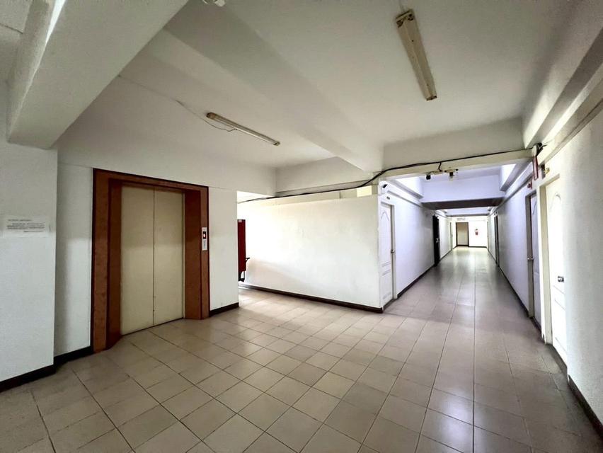 ขายด่วน! คอนโดนนทรีย์ เรวดี 36 ตร.ม. ชั้น 5 11