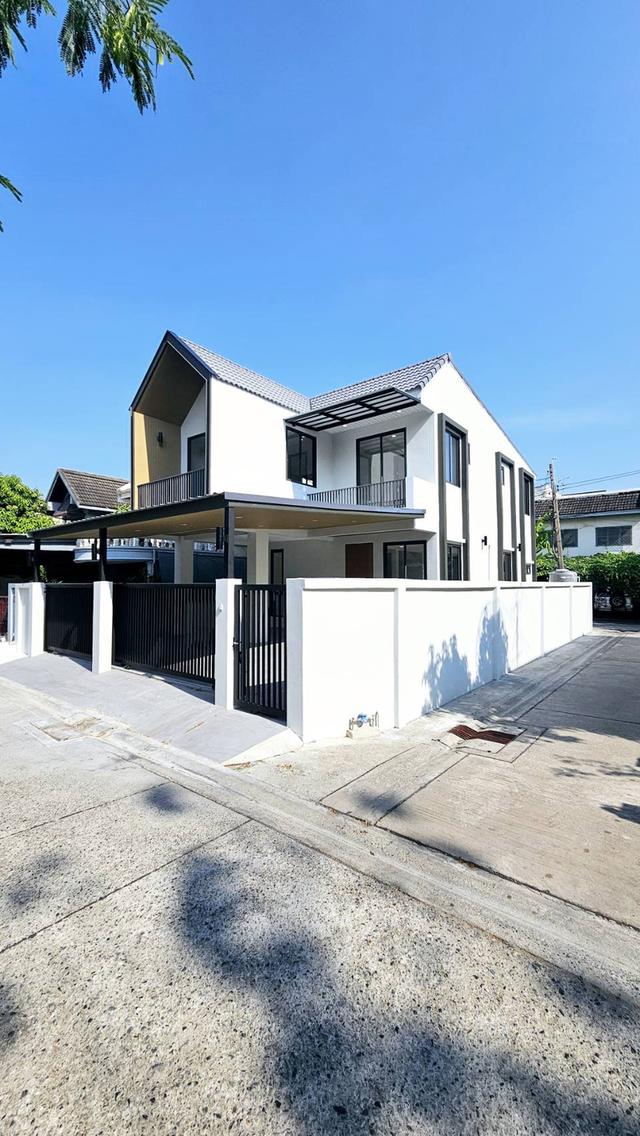 ขายบ้านเดี่ยว สุขุมวิท60 บางจาก 41ตร.ว 3ห้องนอน ใกล้BTSบางจาก อ่อนนุช ปุณณวิถี บ้านใหม่พร้อมอยู่ หลังมุม ใกล้ทางด่วนสุขุมวิท62 Sukhumvit 0879074045 2