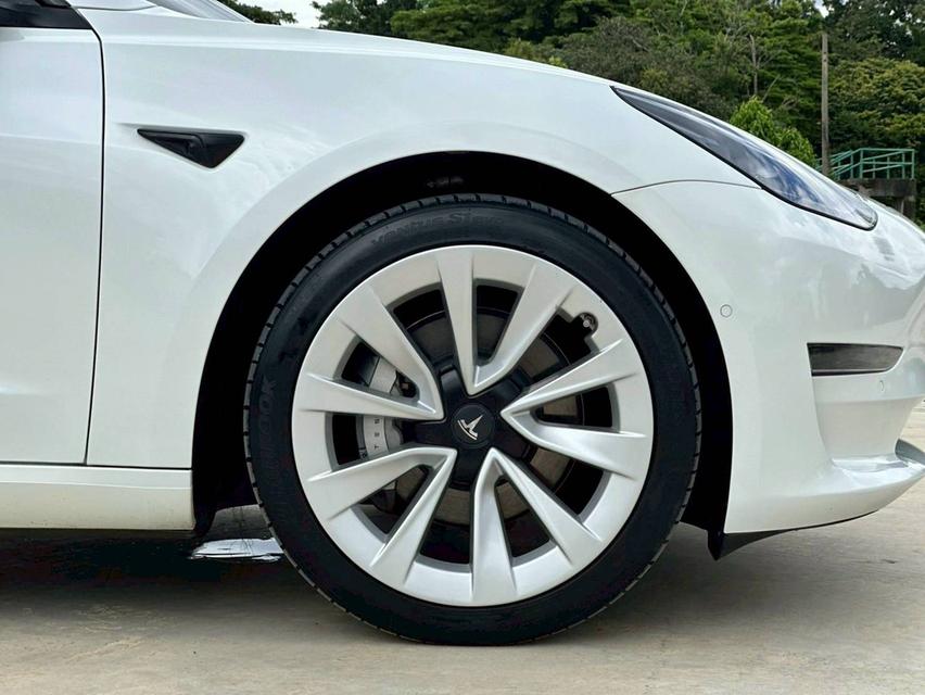 Tesla Model 3 Long Range 2023 9