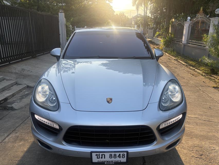 Porsche Cayenne Turbo 4.8L V8 Twin turbo 560 แรงม้า รุ่นหายากมาก เสียงดุดัน ใช้แก๊สโซฮอล์95