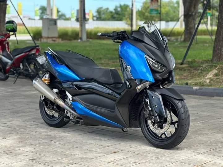 Yamaha Xmax blue  4