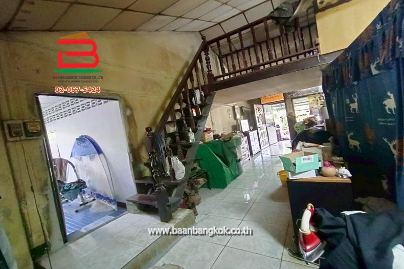 ทาวน์เฮาส์ การเคหะชุมชนทุ่งสองห้อง หลังริม เนื้อที่ 34.6 ตรว. ถนนวิภาวดี-รังสิต แขวงทุ่งสองห้อง เขตบางเขน กรุงเทพฯ 3