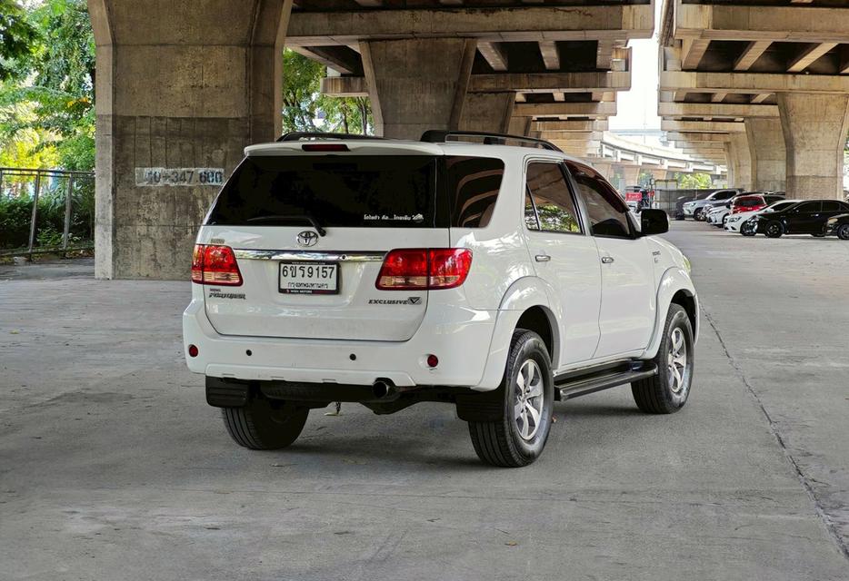 Toyota Fortuner 3.0 V Exclusive Auto 4WD ปี 2007  4
