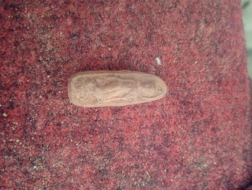 พระลีลาเม็ดขนุน สวยๆ 2