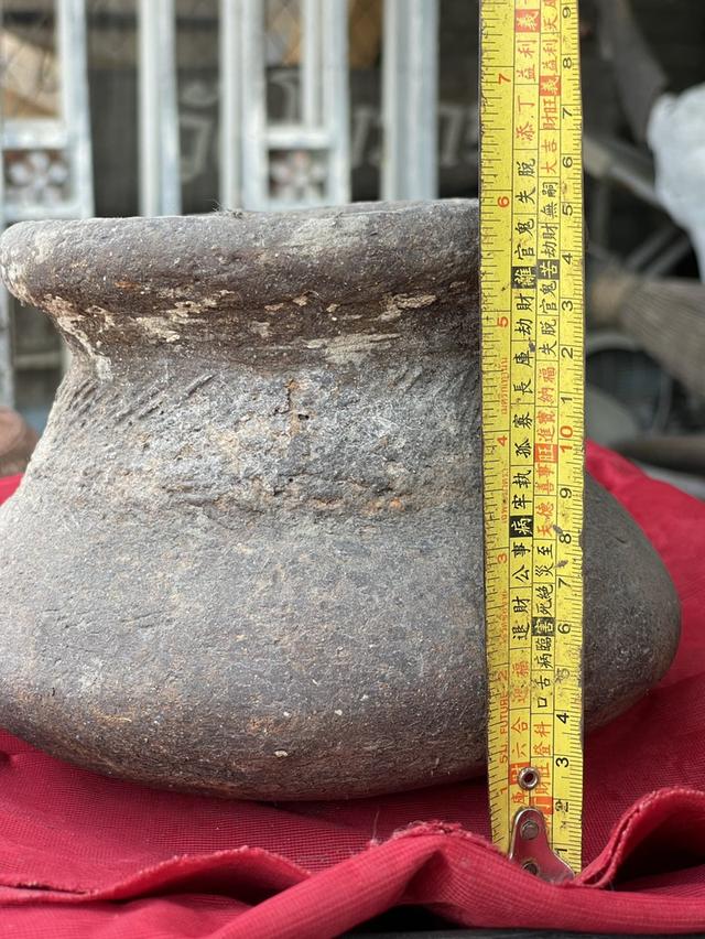 หม้อดินเผาบ้านเชียง เครื่องปั้นดินเผาโบราณ ภาชนะดินเผาบ้านเชียง 8