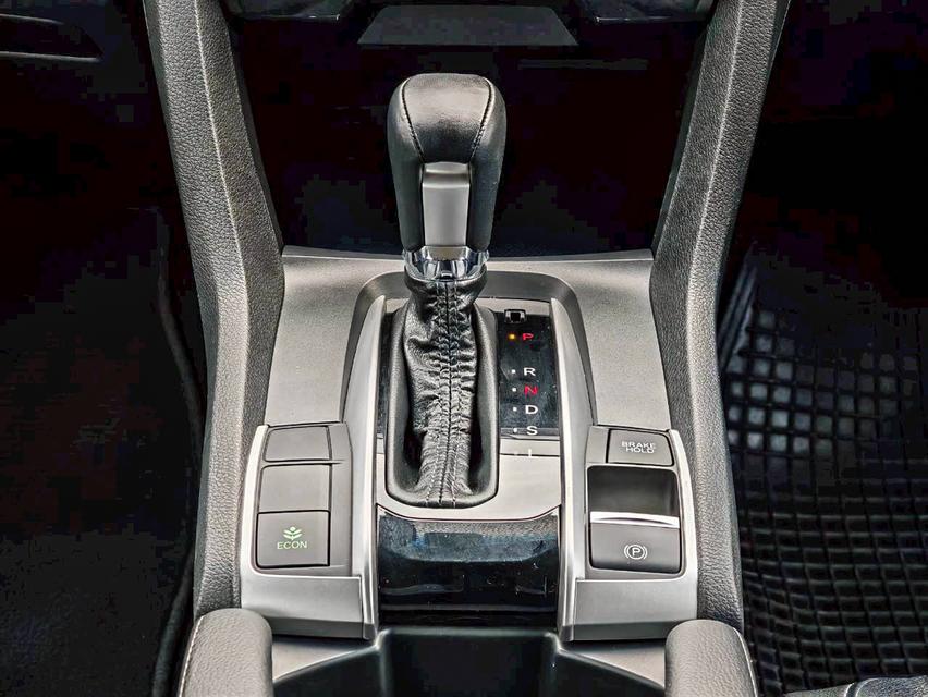 ขาย HONDA CIVIC 1.8 EL โฉม FC ปี 2019 เลขไมล์ 39000 กม. 12