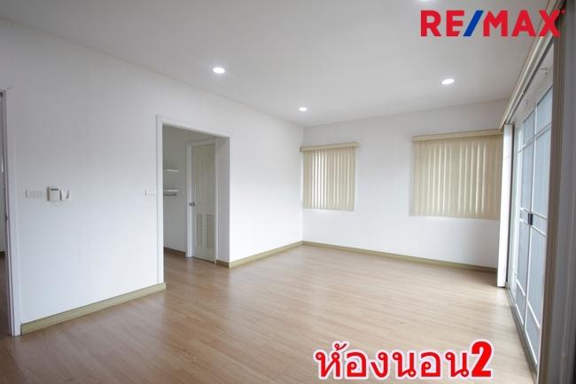 บ้านเดี่ยวภัสสรเพรสทีจปิ่นเกล้าเพชรเกษม บ้านใหม่ไม่เคยอยู่ขายขาดทุน พร้อมเฟอร์ แอร์ ตู้เย็น บ้านสภาพดีพร้อมอยู่ 61.9ตารางวา ซ.5ต้นโครงการ ราคาเจรจาได้ 17