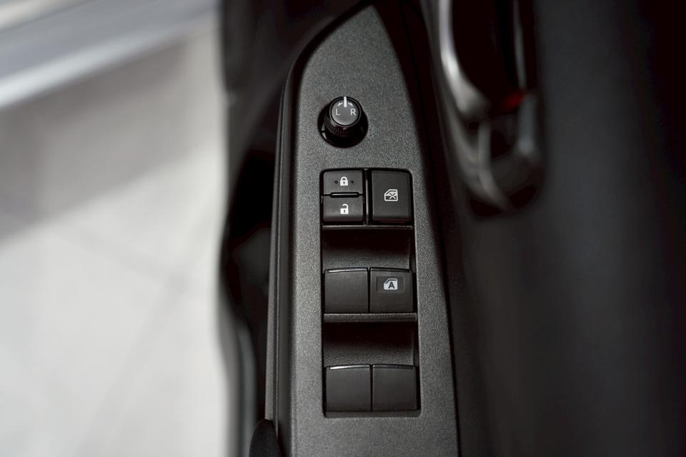 TOYOTA YARIS ATIV 1.2 ENTRY CVT AT ปี 2021  10