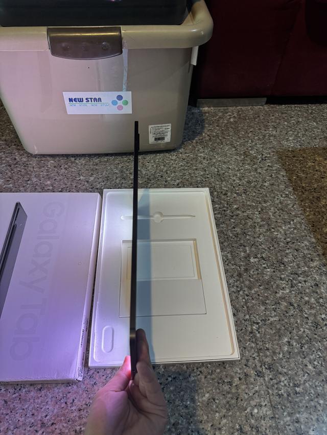 ขายๆๆๆถูกๆๆSamsungTabS8Ultraสีดำ128กิ๊กLTEใส่ซิมได้มีกล่องสูนTrueทุกๆฟังชั่นรีสโตได้ตลอดไม่มีติดแอคเค้าใดๆคับ สภาพ: 90% ราคา: 8500 มารับเอง 7990 จา