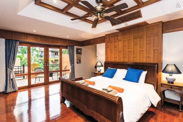 พูลวิลล่า หมู่บ้านดาราวดี 9