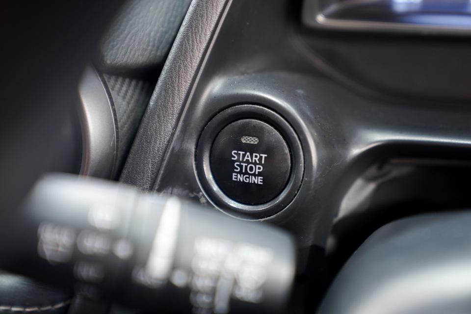 MAZDA #CX3 2.0 E AT ปี2019 จด2019 เลขไมล์ปัจจุบัน 55,xxx กม.